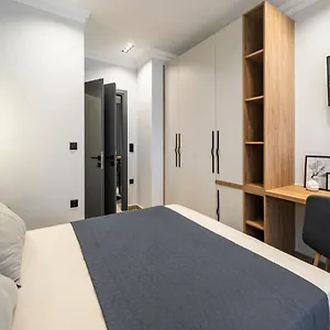 Ares Penthouse Apartment