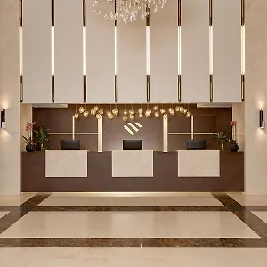 5* מלון Grand Palace