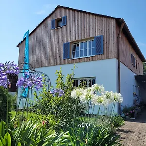 haus-mit-stilvoller-ferienwohnung-und-tiny-house-nahe.com-bavaria.com/